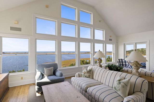 1035 Chequessett Neck Road, Wellfleet, MA 02667