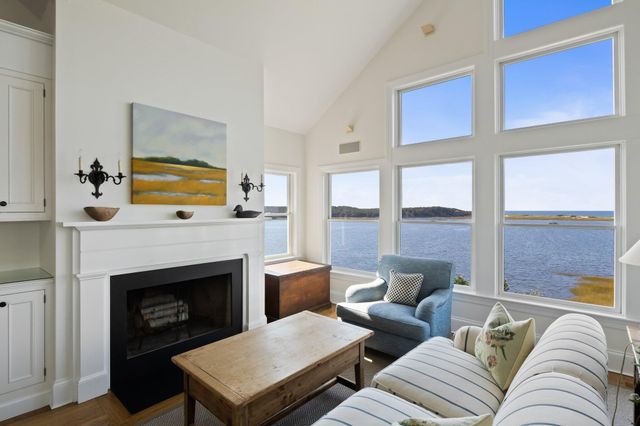 1035 Chequessett Neck Road, Wellfleet, MA 02667