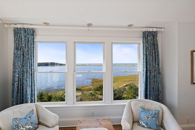 1035 Chequessett Neck Road, Wellfleet, MA 02667