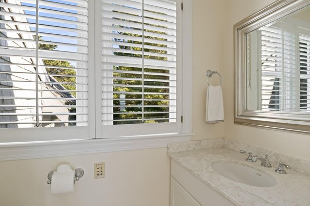 1035 Chequessett Neck Road, Wellfleet, MA 02667