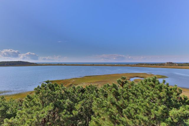 1035 Chequessett Neck Road, Wellfleet, MA 02667