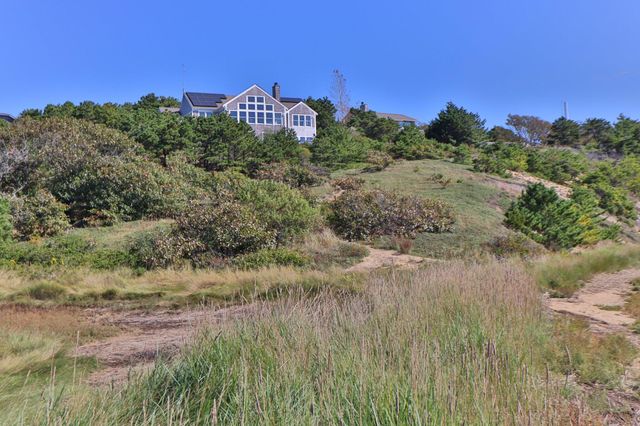 1035 Chequessett Neck Road, Wellfleet, MA 02667