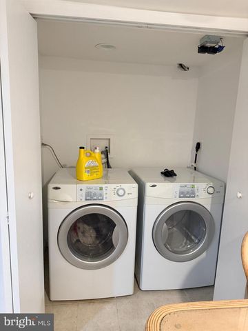 1315 WOLF ST, Philadelphia, PA 19148