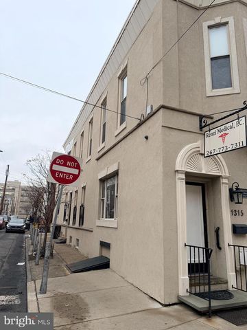 1315 WOLF ST, Philadelphia, PA 19148