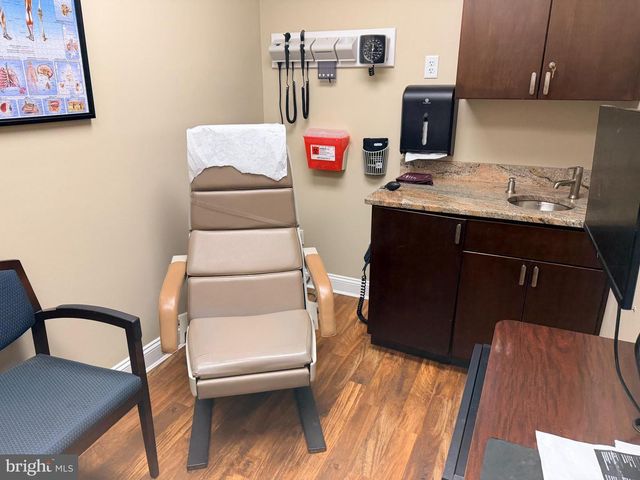 1315 WOLF ST, Philadelphia, PA 19148