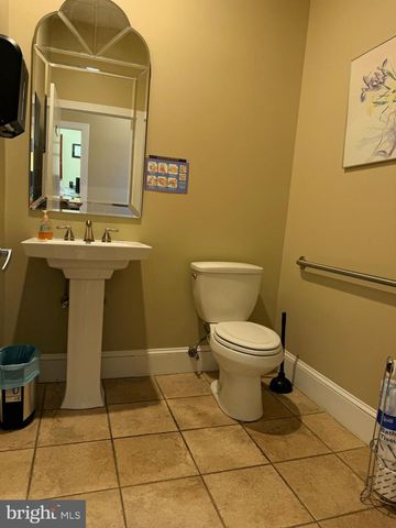 1315 WOLF ST, Philadelphia, PA 19148