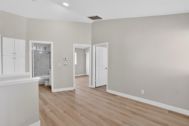 4942 Wind Creek Dr, Sacramento, CA 95838