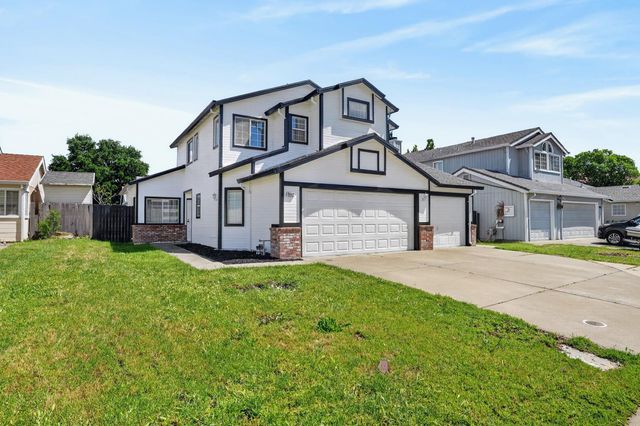 4942 Wind Creek Dr, Sacramento, CA 95838