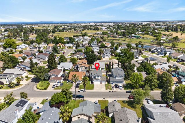 4942 Wind Creek Dr, Sacramento, CA 95838