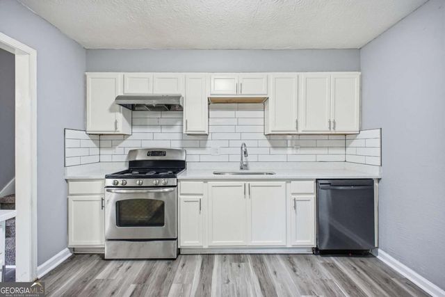 2857 Cherokee Cove, Stone Mountain, GA 30087
