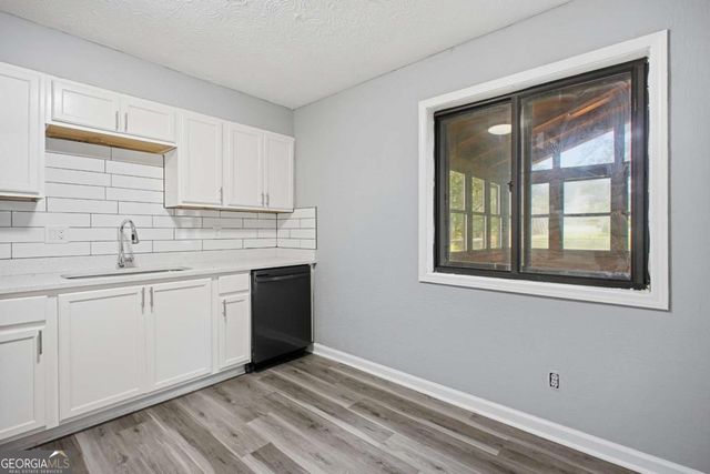 2857 Cherokee Cove, Stone Mountain, GA 30087