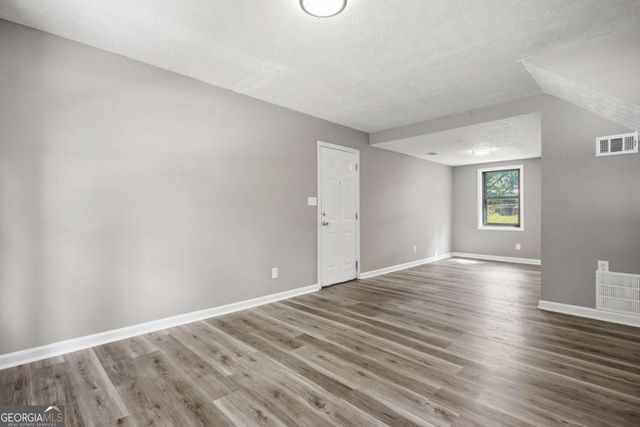 2857 Cherokee Cove, Stone Mountain, GA 30087