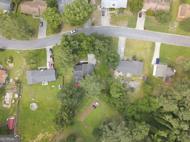2857 Cherokee Cove, Stone Mountain, GA 30087