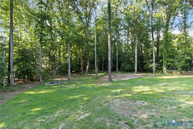 4600 Landing Cir, Chesterfield, VA 23236