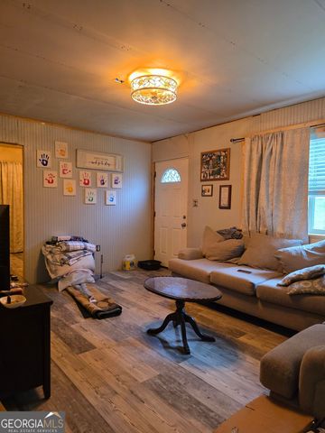 169 Reeceburg Road SE, Silver Creek, GA 30173