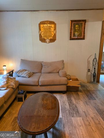 169 Reeceburg Road SE, Silver Creek, GA 30173