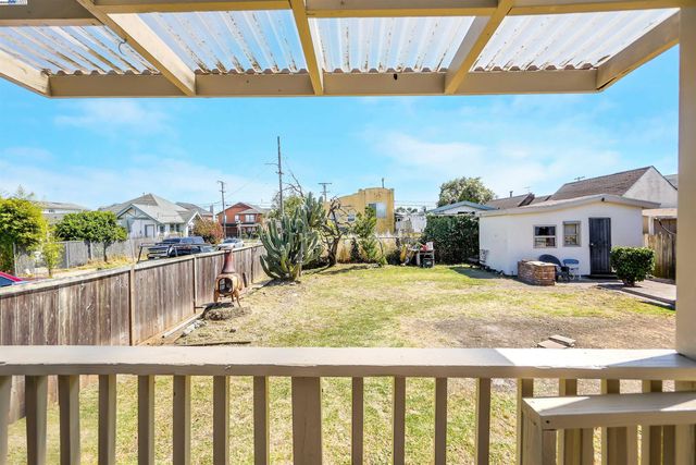 789 17th street, Richmond, CA 94801
