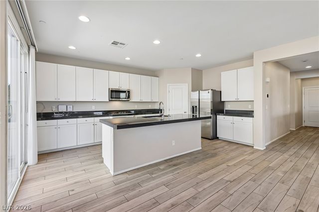 2389 Valissa Street, Henderson, NV 89044