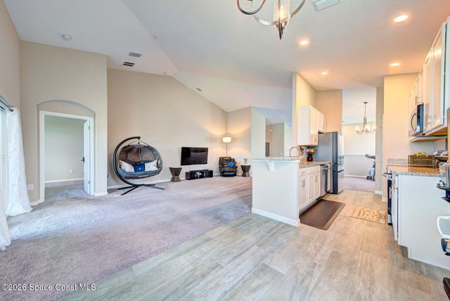 3930 Playa Del Sol Drive 206, Rockledge, FL 32955