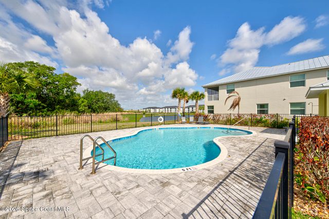 3930 Playa Del Sol Drive 206, Rockledge, FL 32955