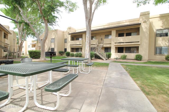 145 N 74TH Street 142, Mesa, AZ 85207