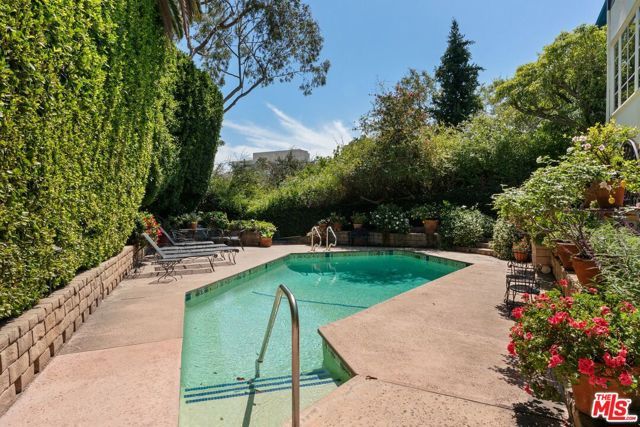 10966 Strathmore Drive 8, Los Angeles, CA 90024