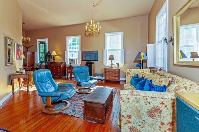 103 Boston Street C, Guilford, CT 06437