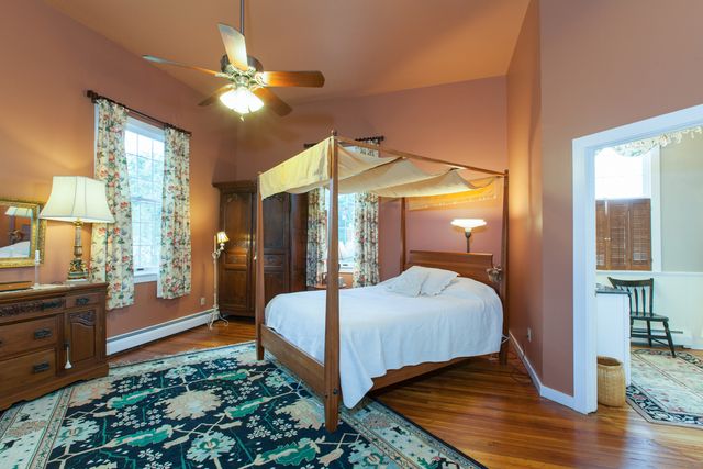 103 Boston Street C, Guilford, CT 06437