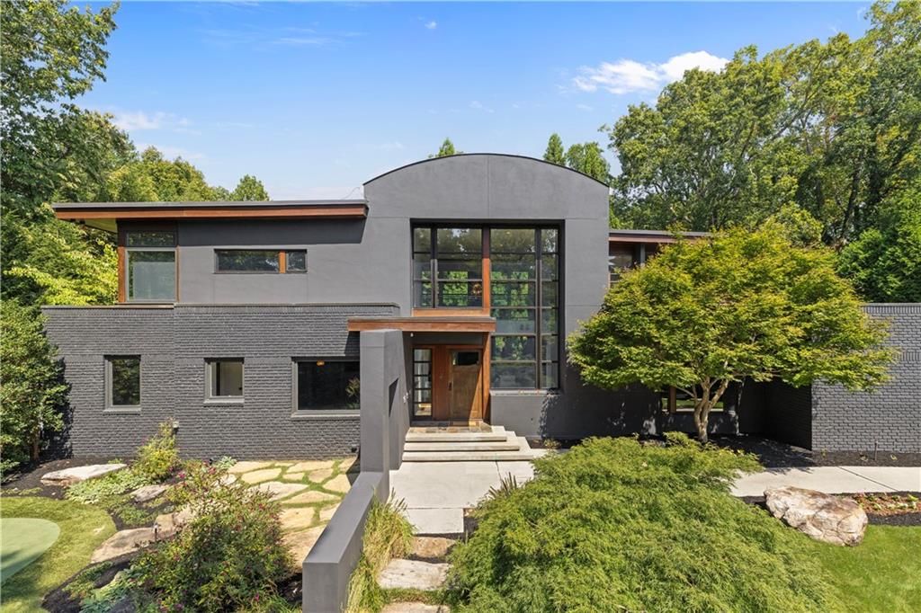 265 Tara Trail, Atlanta, GA 30327
