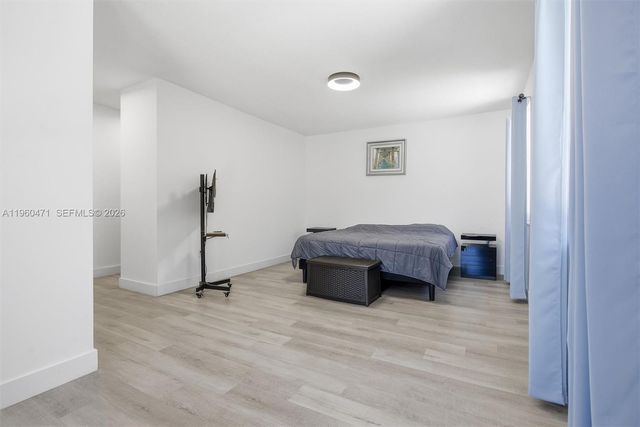 18350 SW 139th Path, Miami, FL 33177