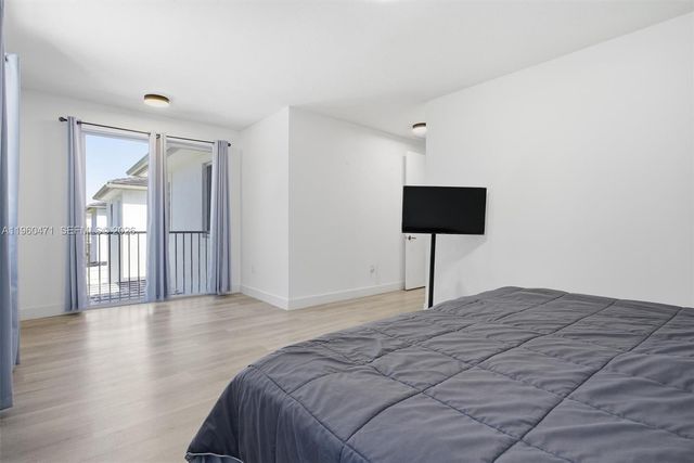 18350 SW 139th Path, Miami, FL 33177