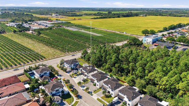 18350 SW 139th Path, Miami, FL 33177