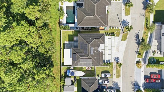 18350 SW 139th Path, Miami, FL 33177