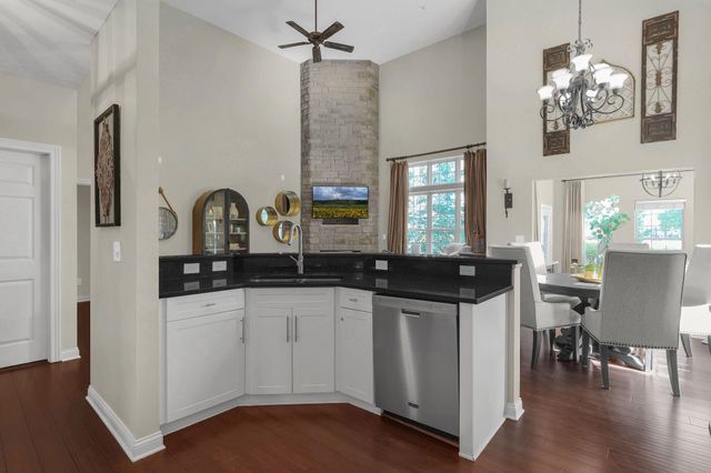 8021 Hillingdon Drive, Powell, OH 43065