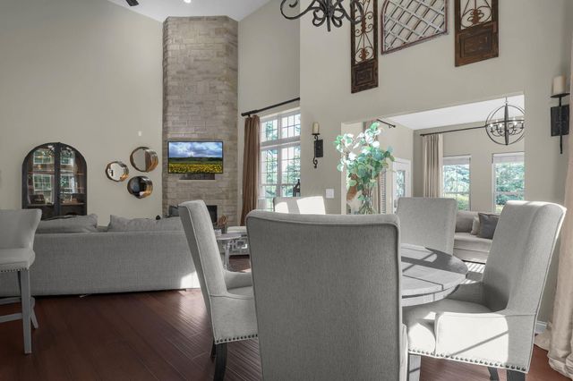 8021 Hillingdon Drive, Powell, OH 43065