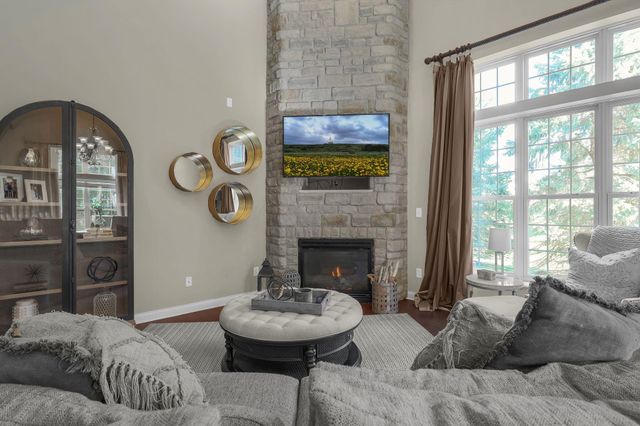 8021 Hillingdon Drive, Powell, OH 43065