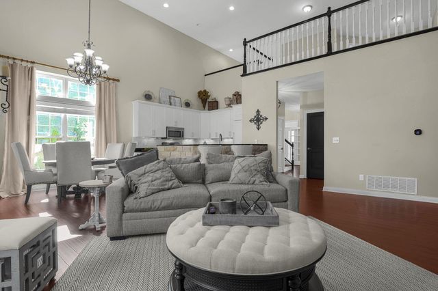 8021 Hillingdon Drive, Powell, OH 43065