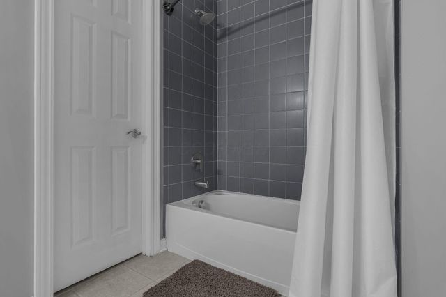 8021 Hillingdon Drive, Powell, OH 43065