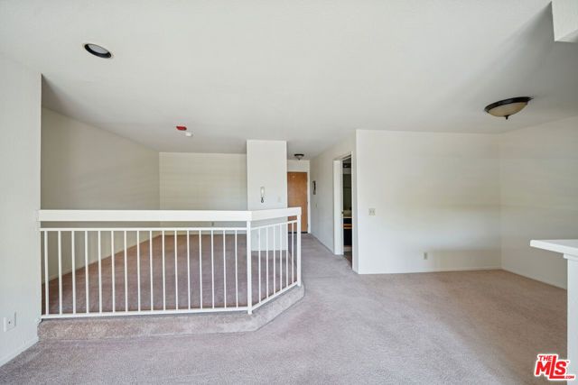 1519 N Martel Avenue 111, Los Angeles, CA 90046