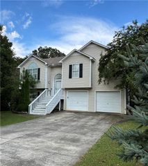 221 Hunters SE Crossing, Calhoun, GA 30701