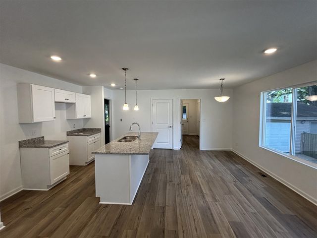 107 Hart Street, Marshall, MI 49068