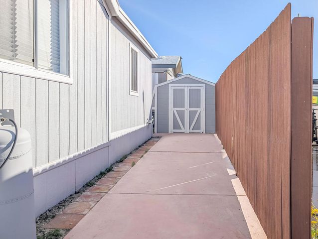 70200 Dillon Road 284, Desert Hot Springs, CA 92241