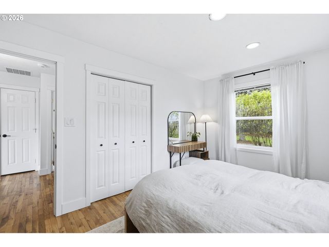 11250 Sw 78TH Ave, Tigard, OR 97223