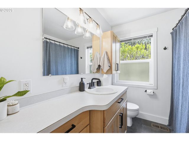 11250 Sw 78TH Ave, Tigard, OR 97223