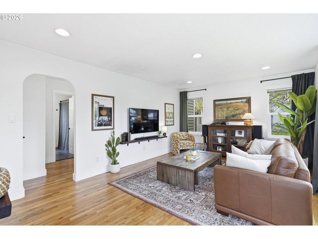 11250 Sw 78TH Ave, Tigard, OR 97223