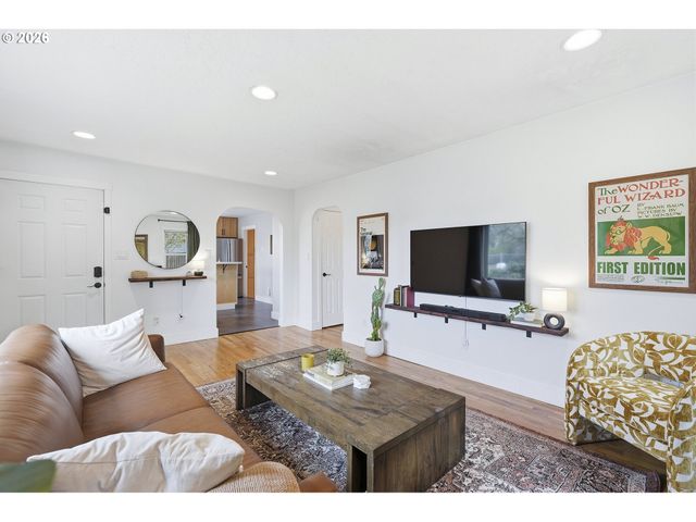 11250 Sw 78TH Ave, Tigard, OR 97223