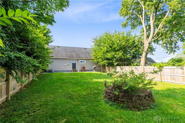 327 Forest Street, Fairborn, OH 45324