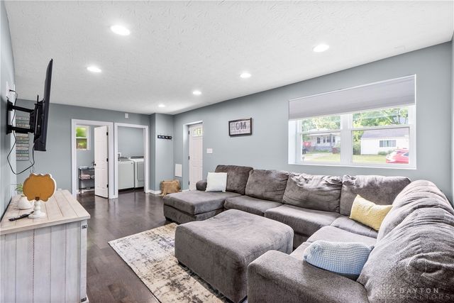 327 Forest Street, Fairborn, OH 45324