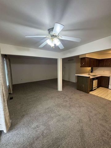 37102 Aberdeen Drive 10, Sterling Heights, MI 48312