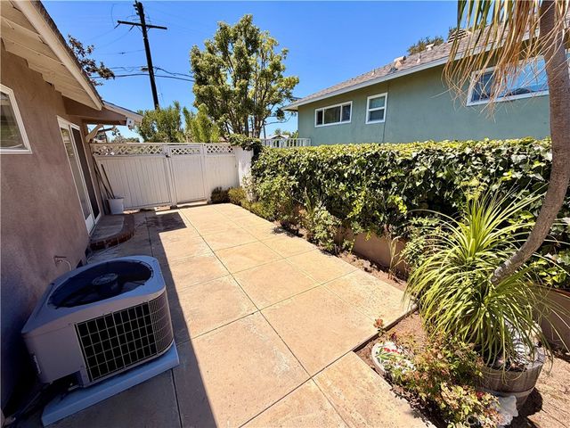 800 N Richman, Fullerton, CA 92832